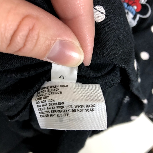 UNIQLO Disney T Shirt Minnie Mouse Black White Polka Dots Boxy Medium - Picture 6 of 8